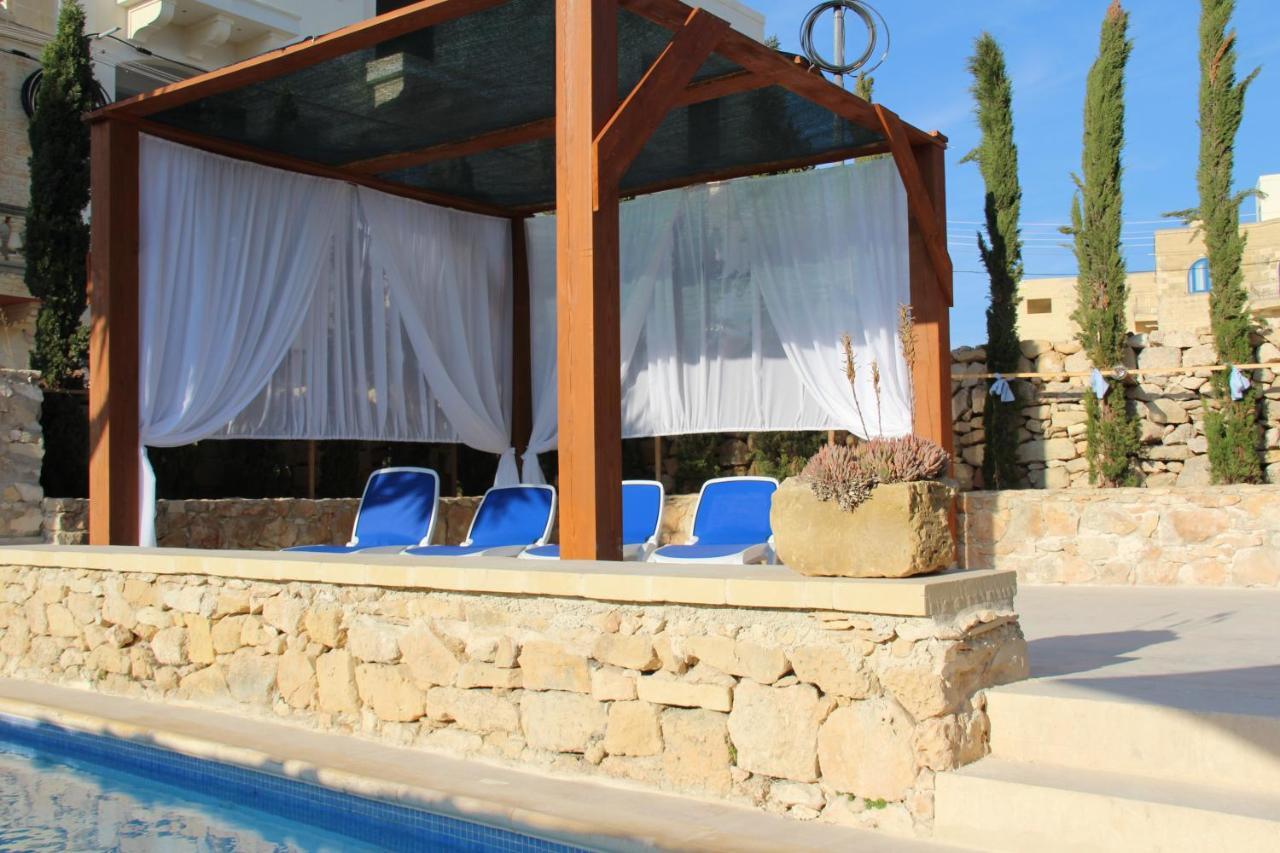 Bed and Breakfast The Garden Gate Sannat Екстер'єр фото
